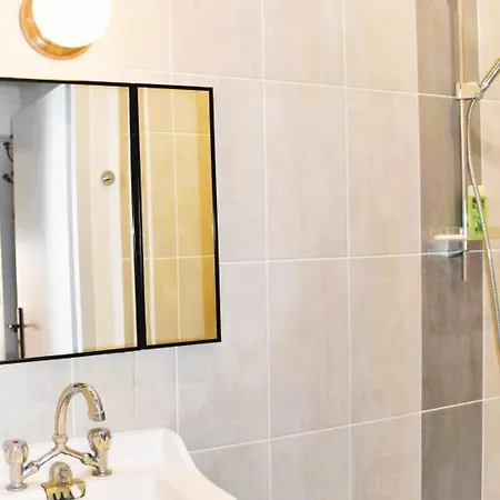 Grande Demeure, Jardin Clos, Clim, Proche Moulins - Avec Draps Et Menage Inclus - Fr-1-489-126