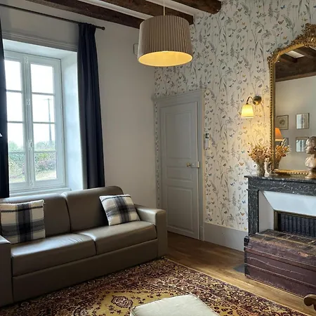 Grande Demeure, Jardin Clos, Clim, Proche Moulins - Avec Draps Et Menage Inclus - Fr-1-489-126 Holiday home *