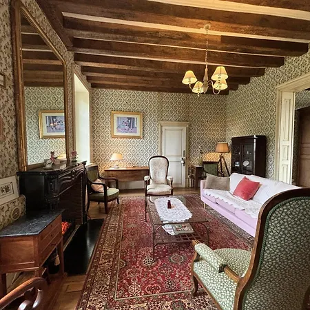 Grande Demeure Caractéristique Du Xviie Siècle, Climatisation, Draps Et Ménage Inclus - Fr-1-489-126 Deux-Chaises