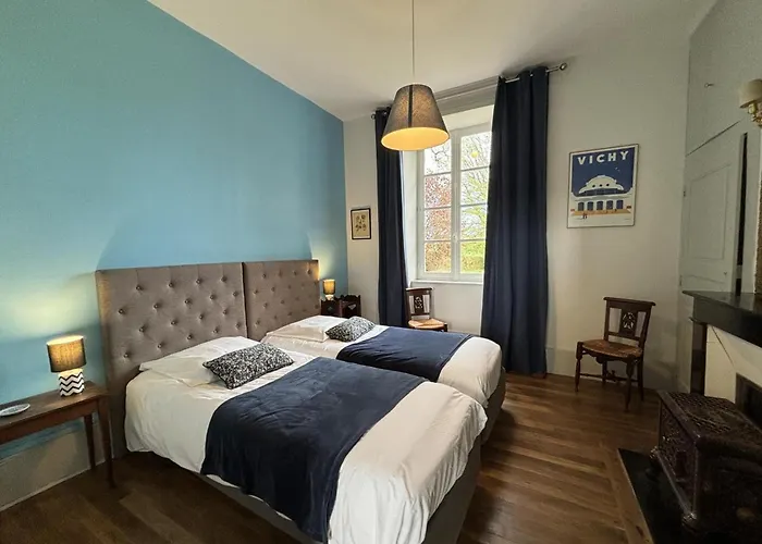 Ferienhaus Grande Demeure Caracteristique Du Xviie Siecle, Climatisation, Draps Et Menage Inclus - Fr-1-489-126