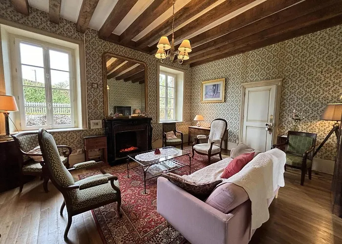 Ferienhaus Grande Demeure Caracteristique Du Xviie Siecle, Climatisation, Draps Et Menage Inclus - Fr-1-489-126