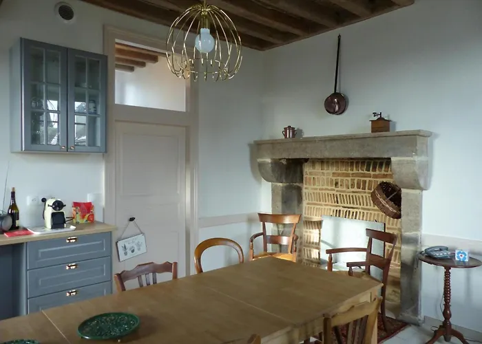 Grande Demeure Caracteristique Du Xviie Siecle, Climatisation, Draps Et Menage Inclus - Fr-1-489-126 Ferienhaus Deux-Chaises