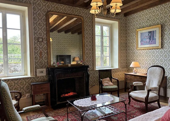 Ferienhaus Grande Demeure Caracteristique Du Xviie Siecle, Climatisation, Draps Et Menage Inclus - Fr-1-489-126