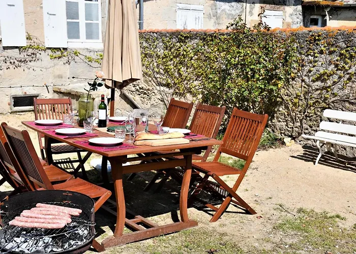 Grande Demeure Caracteristique Du Xviie Siecle, Climatisation, Draps Et Menage Inclus - Fr-1-489-126